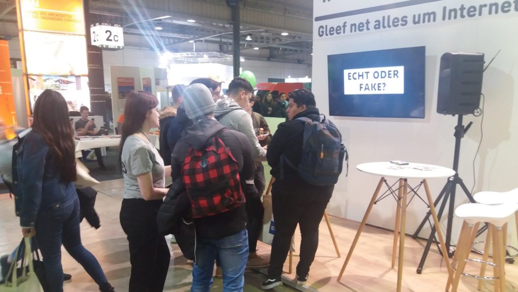 Foto vom BEE SECURE stand auf der "Foire de l'étudiant 2019" Studentenmesse