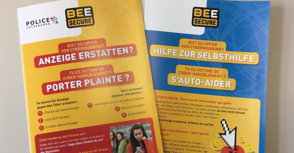 Photo du guide BEE SECURE sur le cyberharcèlement recto-verso